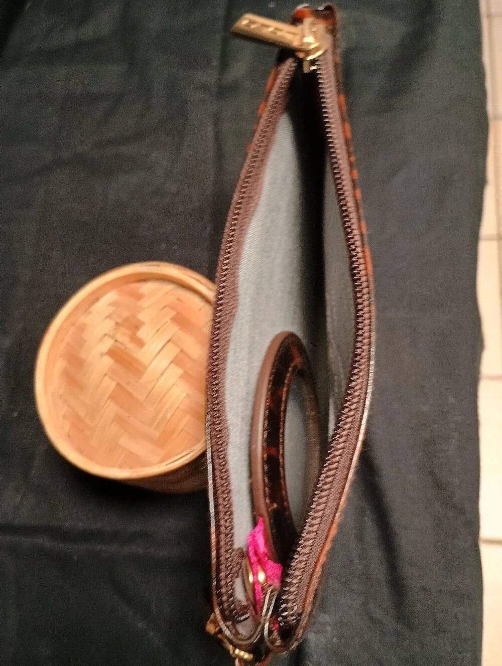 LOLO Tortoise Shell Patent Leather Makeup Pouch W/ Applique Gold Skull & Mirror